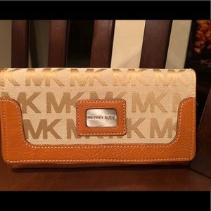 Michael Kors “Brookville” Wallet